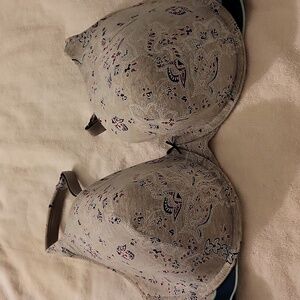 44 DD Cacique lightly lined t-shirt underwire bra